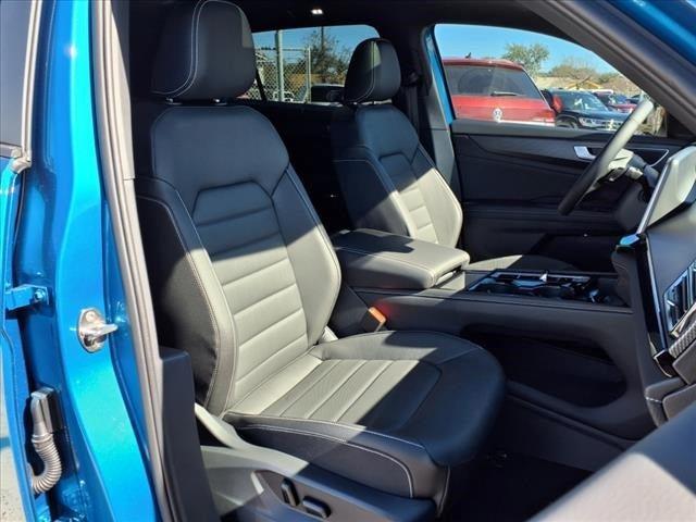 new 2025 Volkswagen Atlas Cross Sport car, priced at $47,638