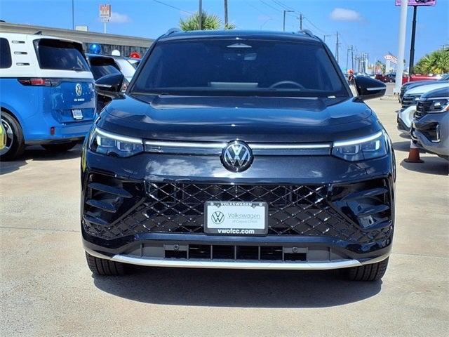 new 2025 Volkswagen Tiguan car, priced at $42,221