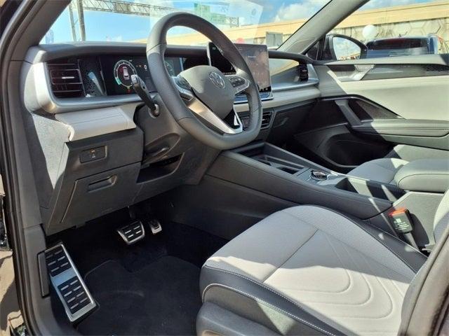new 2025 Volkswagen Tiguan car, priced at $37,827