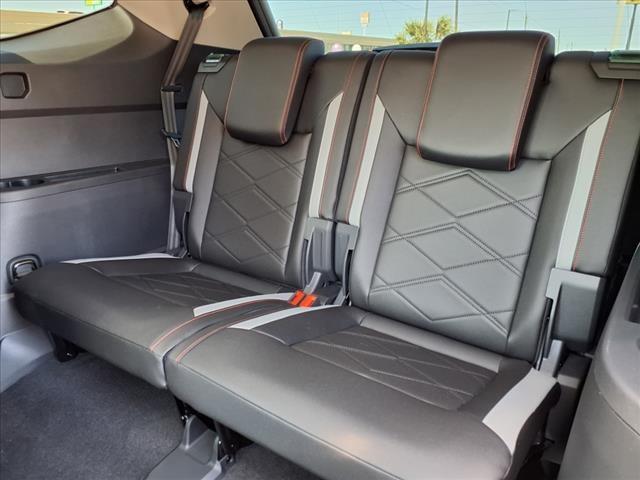 new 2025 Volkswagen Atlas car, priced at $46,504