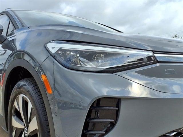 new 2025 Volkswagen ID.4 car, priced at $41,094