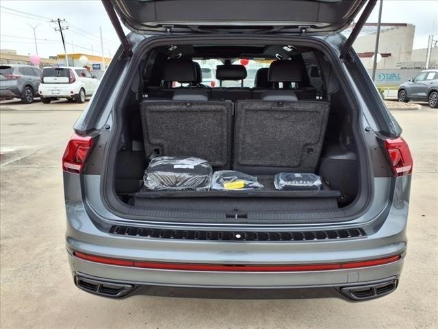 used 2024 Volkswagen Tiguan car