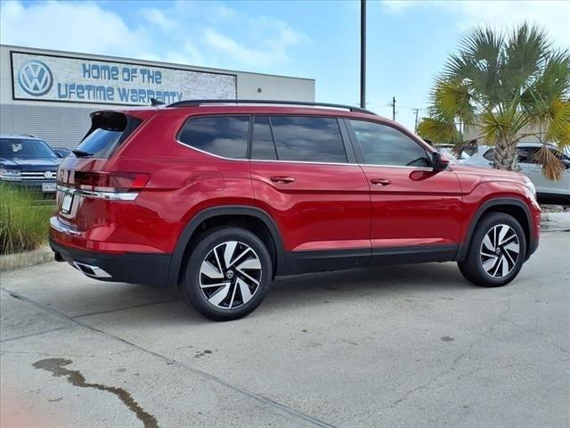 new 2024 Volkswagen Atlas car, priced at $42,534