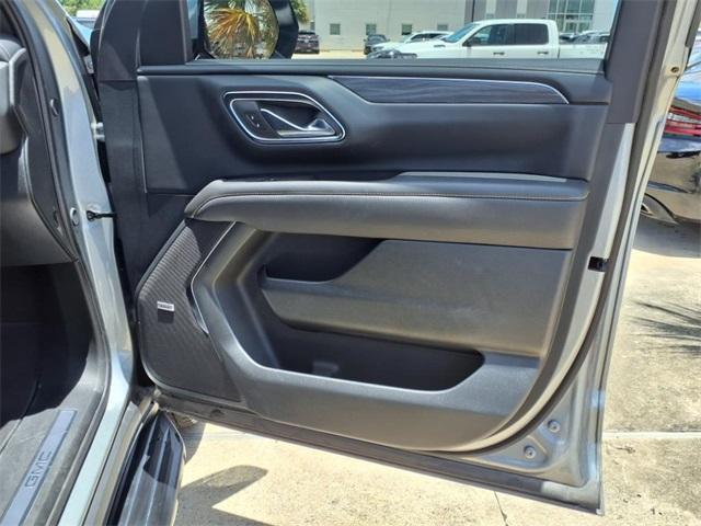 used 2024 GMC Yukon car, priced at $64,995