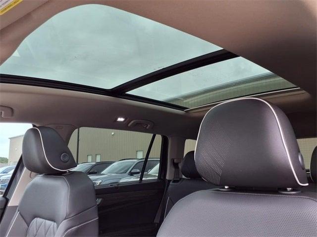 new 2025 Volkswagen Atlas car, priced at $51,593