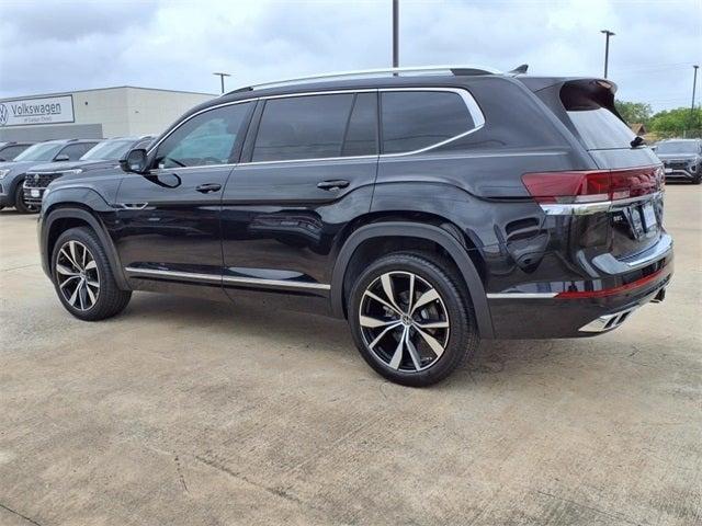 new 2025 Volkswagen Atlas car, priced at $51,593