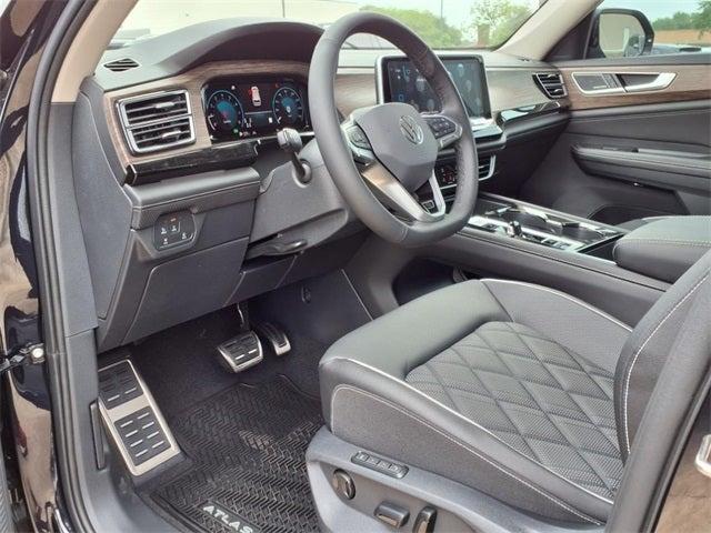 new 2025 Volkswagen Atlas car, priced at $51,593