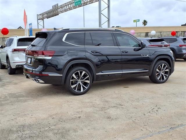new 2025 Volkswagen Atlas car, priced at $53,493