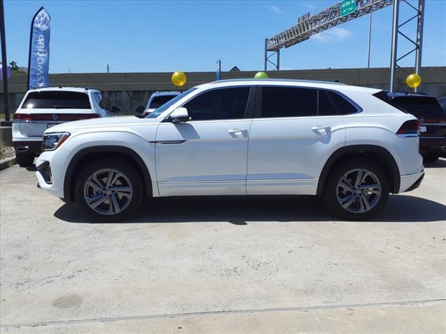 new 2024 Volkswagen Atlas Cross Sport car, priced at $48,158