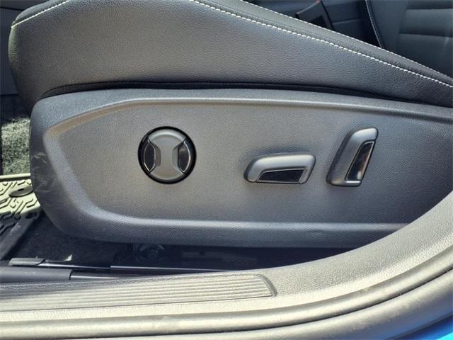 used 2024 Volkswagen Jetta car, priced at $27,995