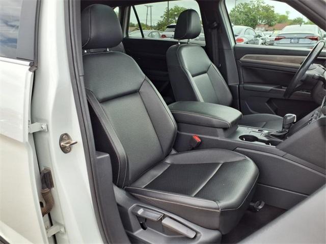 used 2020 Volkswagen Atlas Cross Sport car, priced at $22,995