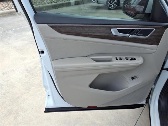used 2024 Volkswagen Atlas car, priced at $46,795