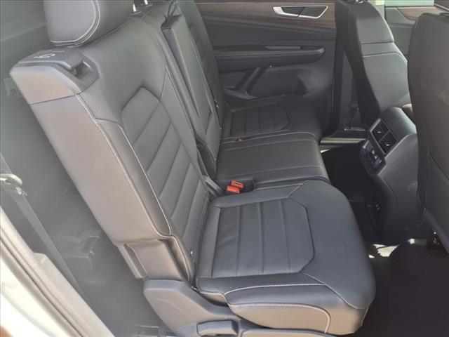 new 2025 Volkswagen Atlas car, priced at $47,993