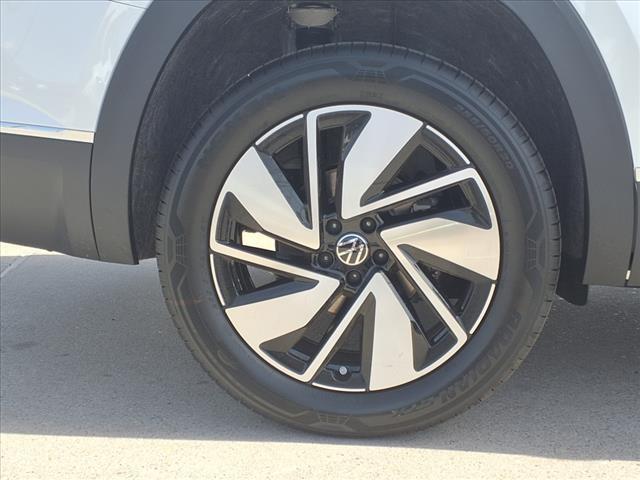 new 2025 Volkswagen Atlas car, priced at $47,993