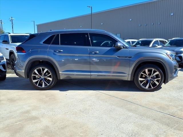 new 2025 Volkswagen Atlas Cross Sport car, priced at $53,566