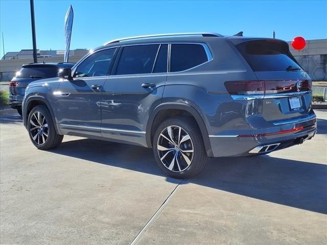 new 2025 Volkswagen Atlas car, priced at $52,759