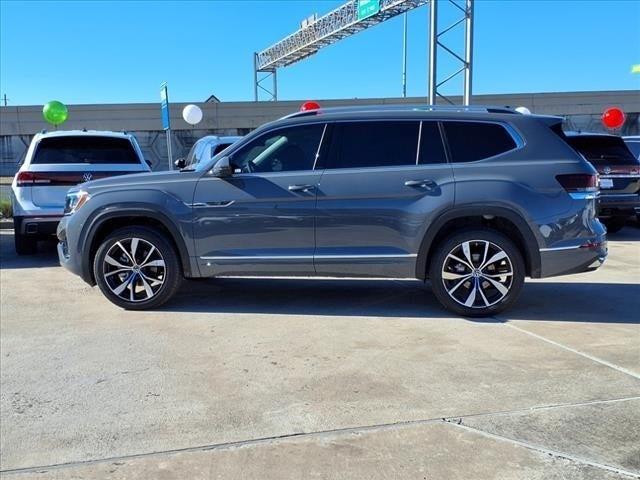 new 2025 Volkswagen Atlas car, priced at $52,759