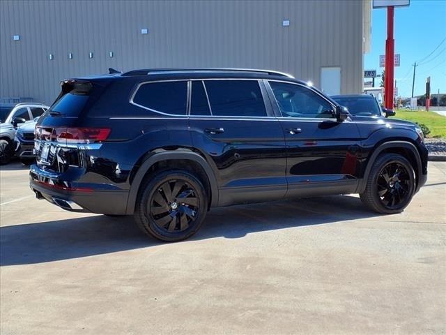 new 2025 Volkswagen Atlas car, priced at $45,609