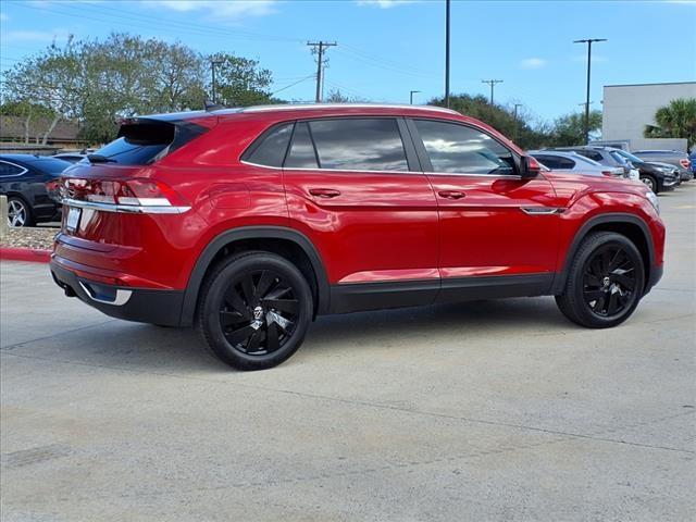 new 2025 Volkswagen Atlas Cross Sport car, priced at $43,323