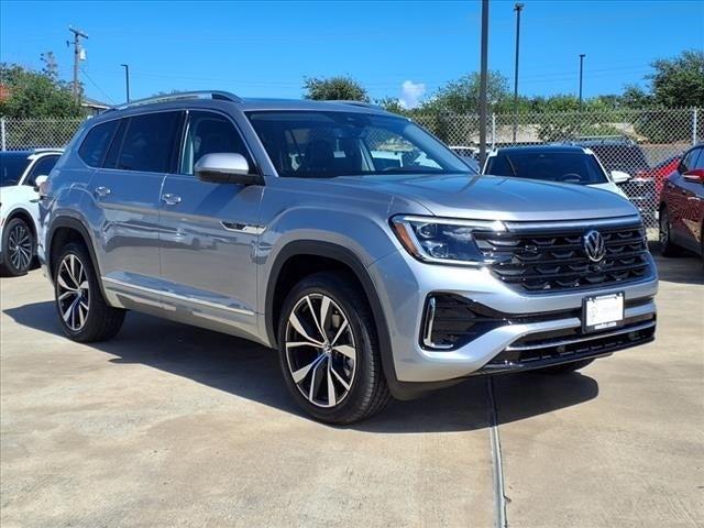 new 2024 Volkswagen Atlas car, priced at $50,958