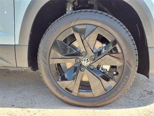 new 2025 Volkswagen Taos car, priced at $29,965