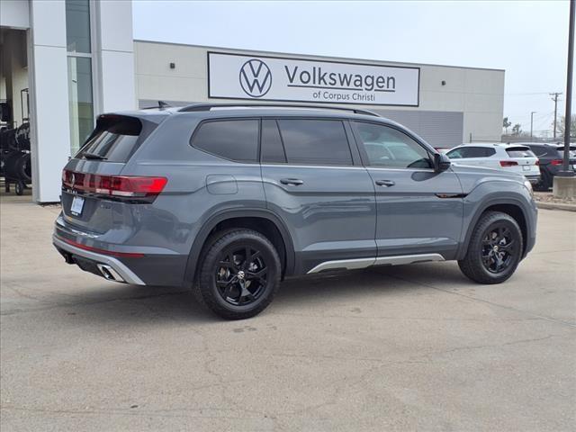 new 2025 Volkswagen Atlas car, priced at $47,096