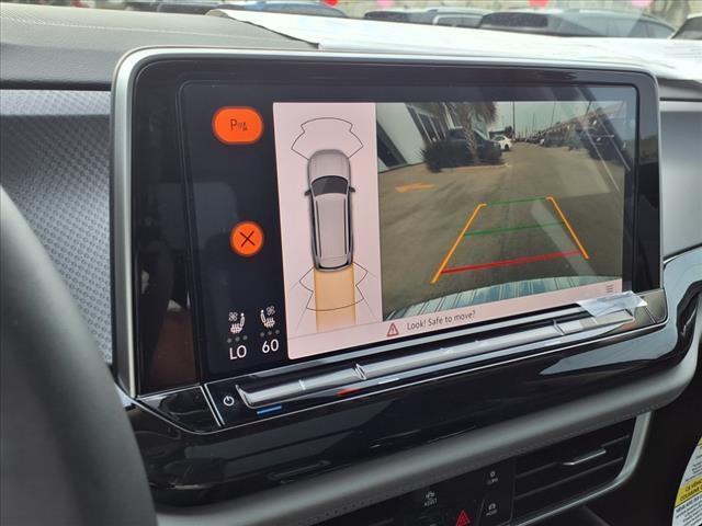 new 2025 Volkswagen Atlas car, priced at $47,096