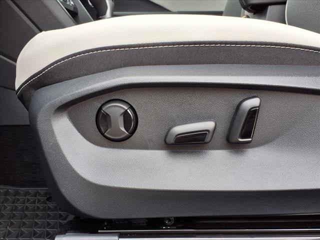 new 2025 Volkswagen Taos car, priced at $29,190