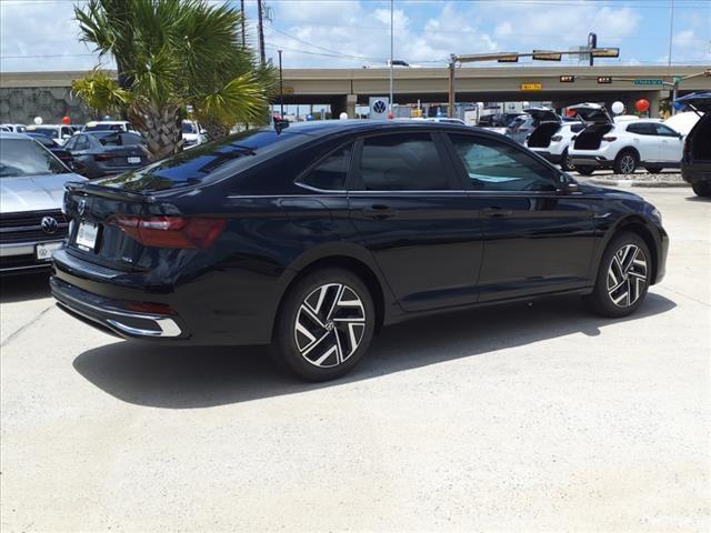 new 2024 Volkswagen Jetta car, priced at $28,119