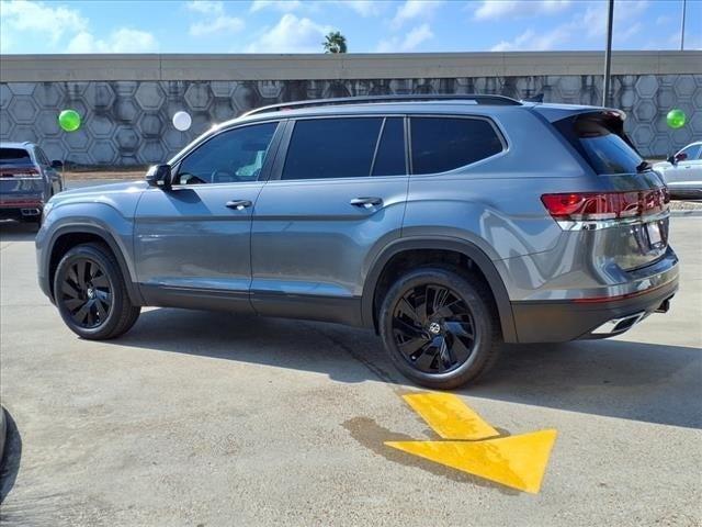 new 2025 Volkswagen Atlas car, priced at $42,841