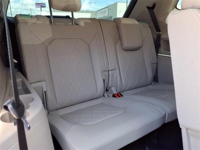 new 2025 Volkswagen Atlas car, priced at $50,511