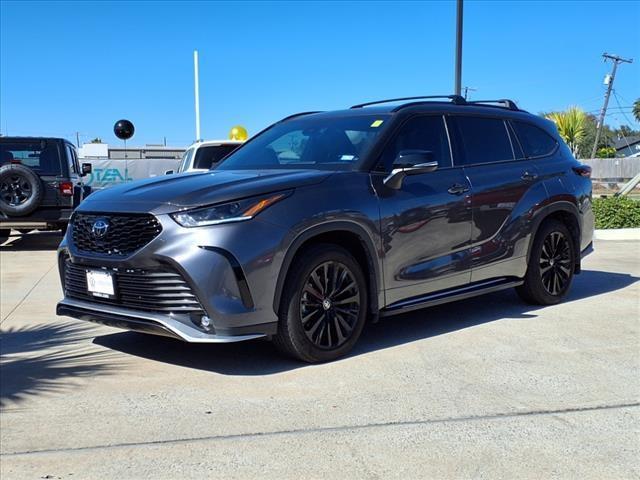 used 2024 Toyota Highlander car, priced at $45,995