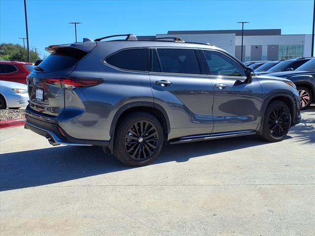 used 2024 Toyota Highlander car, priced at $45,995