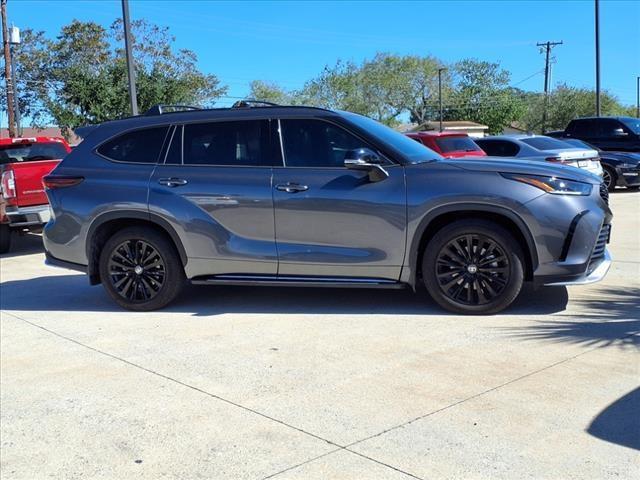 used 2024 Toyota Highlander car, priced at $45,995