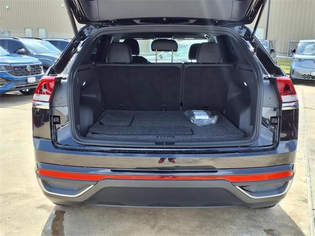new 2025 Volkswagen Atlas Cross Sport car, priced at $38,048