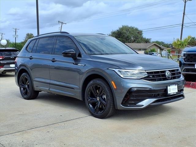 new 2024 Volkswagen Tiguan car, priced at $33,835