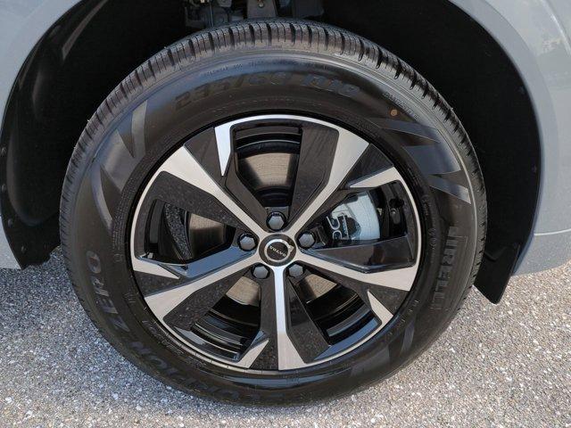 new 2026 Volvo XC60 car, priced at $50,995