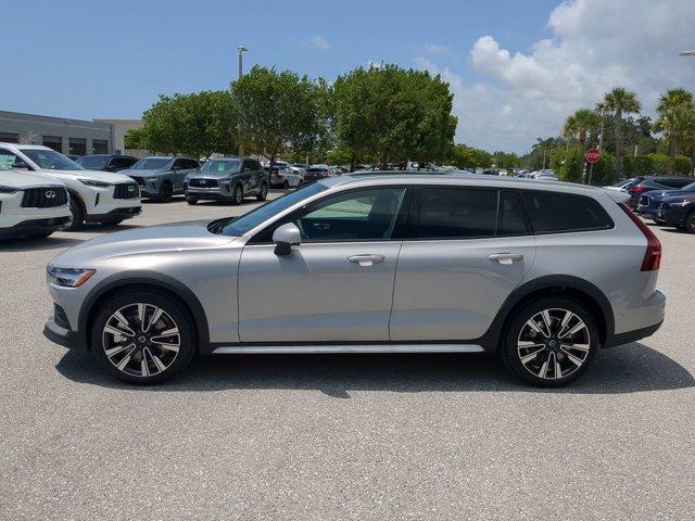 new 2025 Volvo V60 Cross Country car, priced at $58,555
