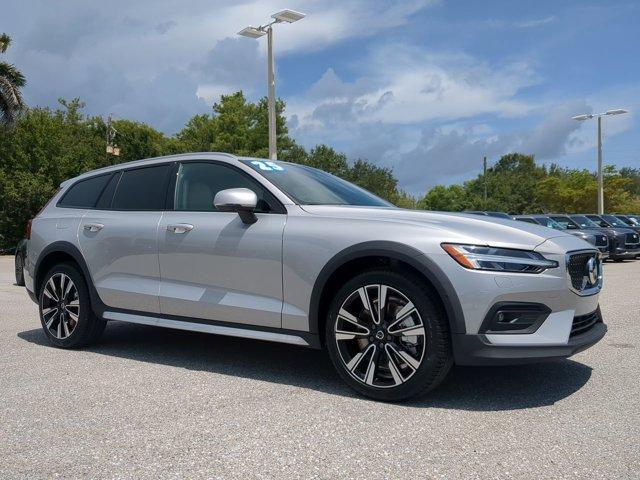 new 2025 Volvo V60 Cross Country car, priced at $58,555