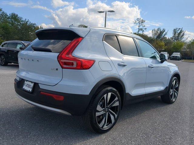 new 2025 Volvo XC40 car, priced at $52,210