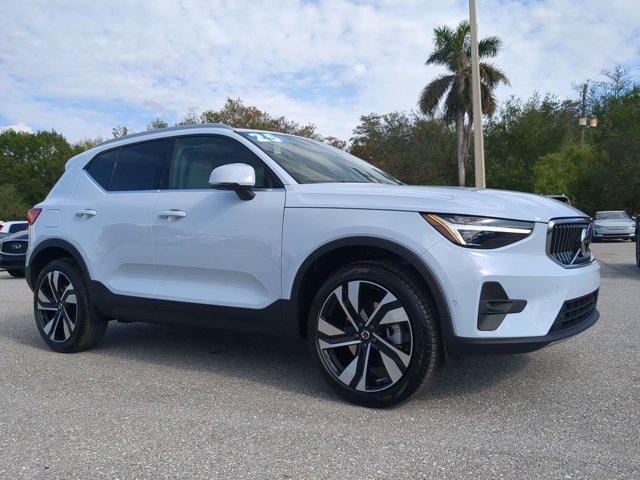 new 2025 Volvo XC40 car, priced at $52,210