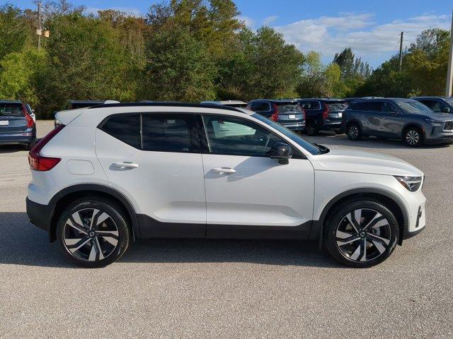 new 2025 Volvo XC40 car, priced at $49,925