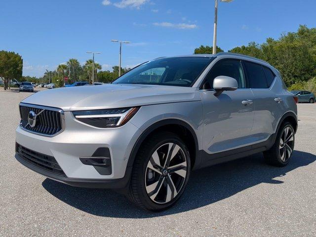new 2025 Volvo XC40 car, priced at $51,015