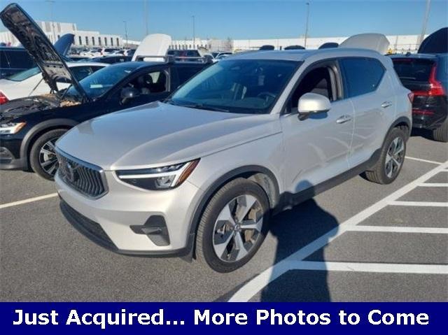 used 2023 Volvo XC40 car, priced at $34,911