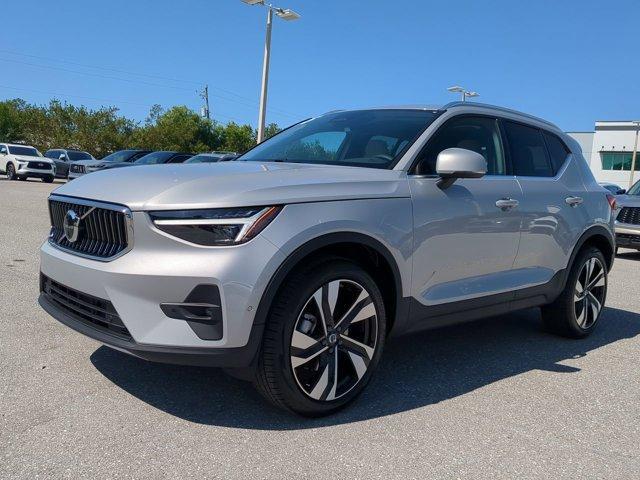 new 2025 Volvo XC40 car, priced at $52,780