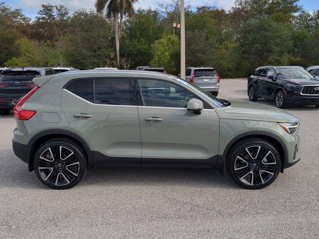 new 2025 Volvo XC40 car, priced at $55,075