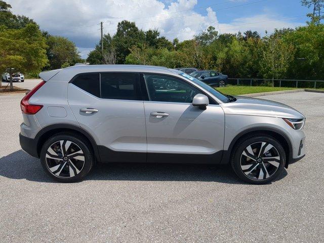 new 2025 Volvo XC40 car, priced at $51,215