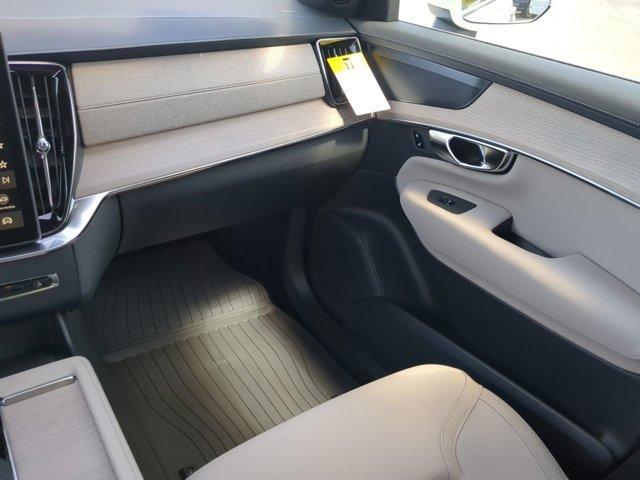 new 2025 Volvo XC90 Plug-In Hybrid car, priced at $78,805