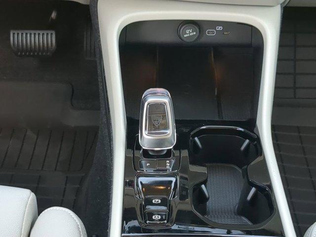 new 2025 Volvo XC40 car, priced at $48,335