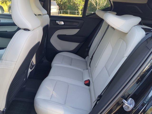new 2025 Volvo XC40 car, priced at $48,335